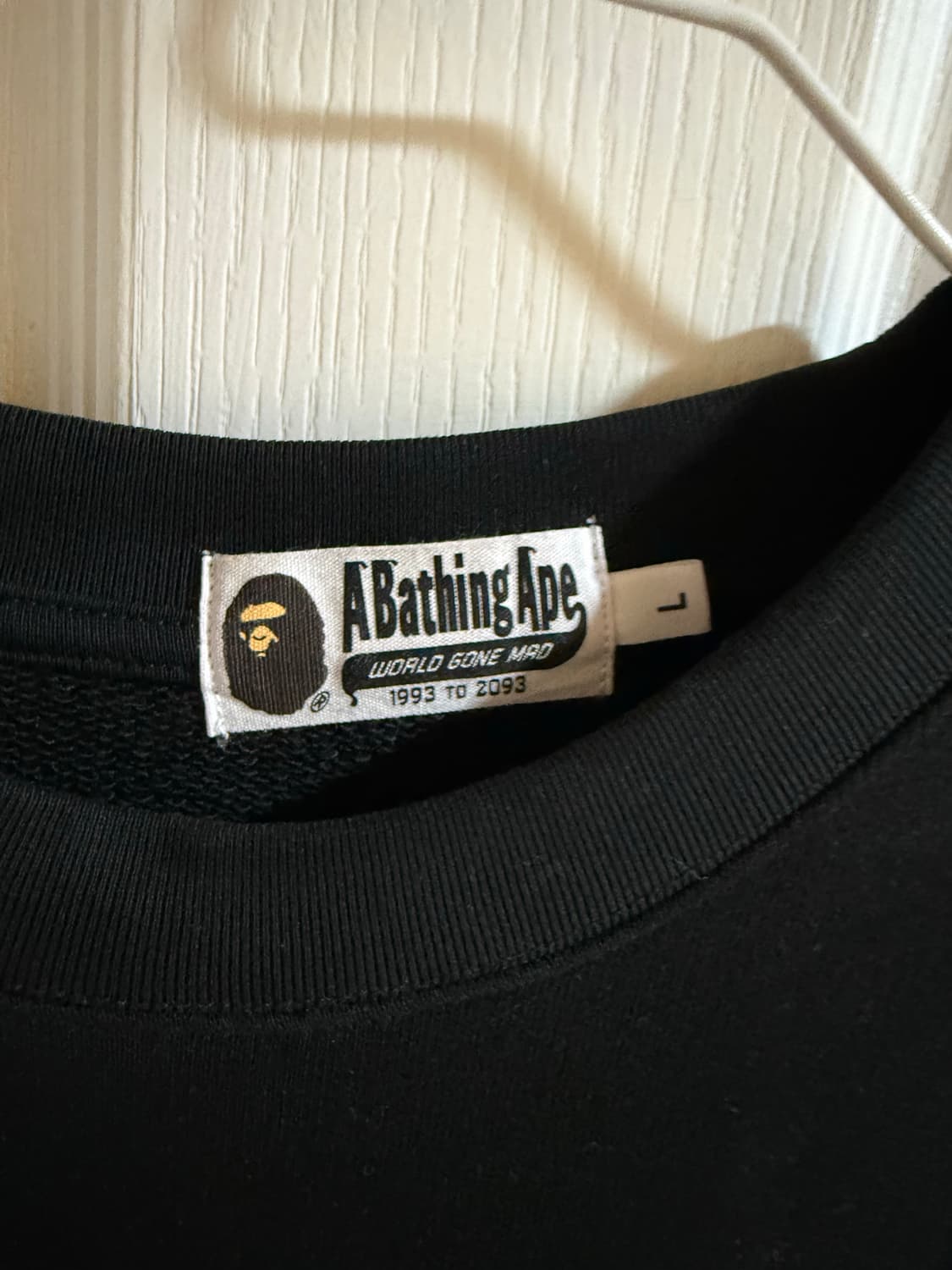 베이프 라인스톤 로고 크루넥 스웨트셔츠  블랙  상품이미지3