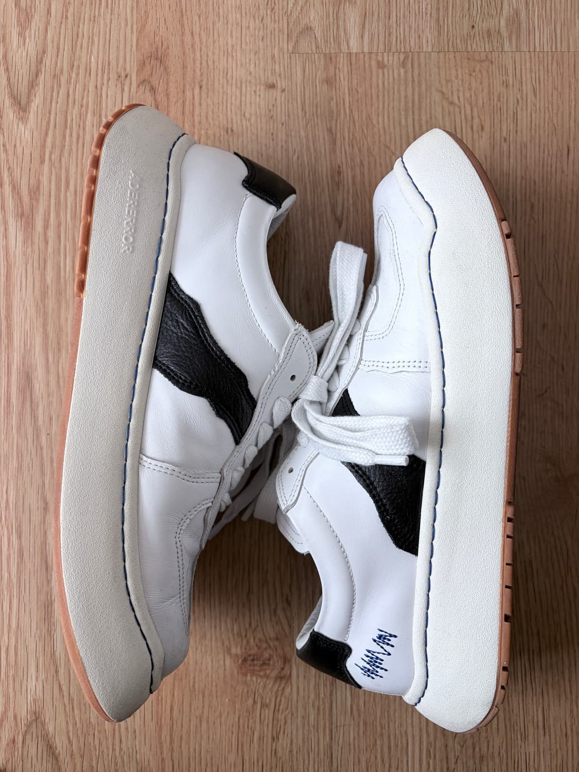 아더에러 로그 바우스 화이트 270 상품이미지4