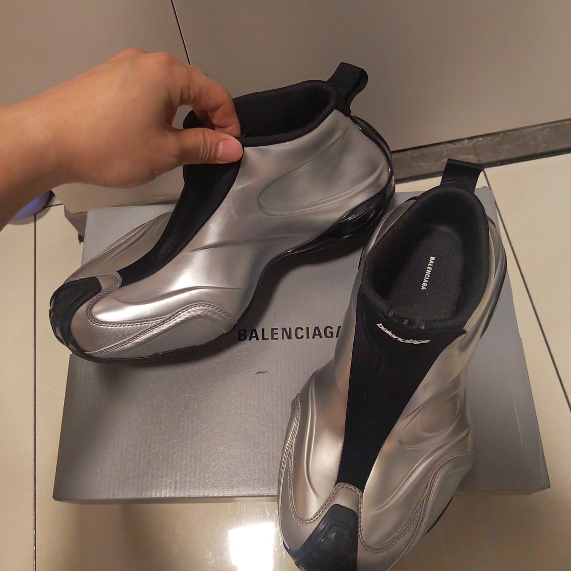 발렌시아가 바스켓볼 슈즈 40 상품이미지7