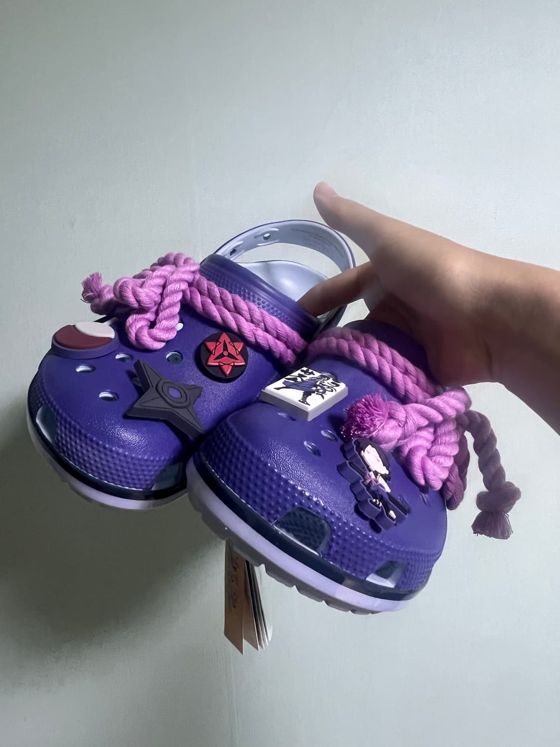 사스케 크록스 260 팝니다 상품이미지1