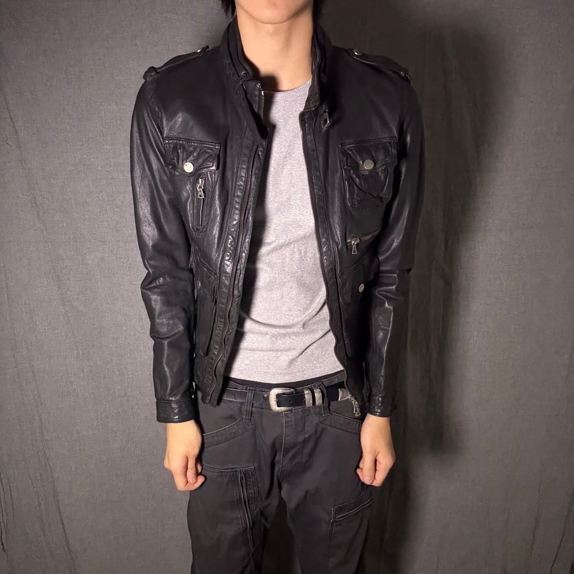 블랙 가죽 포켓 디테일 자켓 상품이미지2