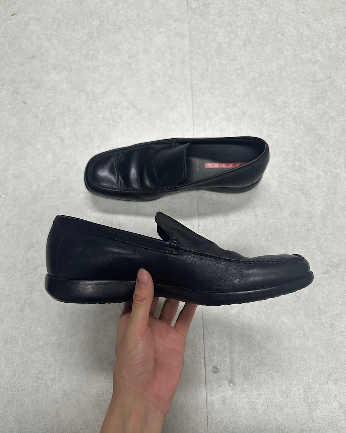 프라다 스포츠 레더 로퍼 상품이미지3