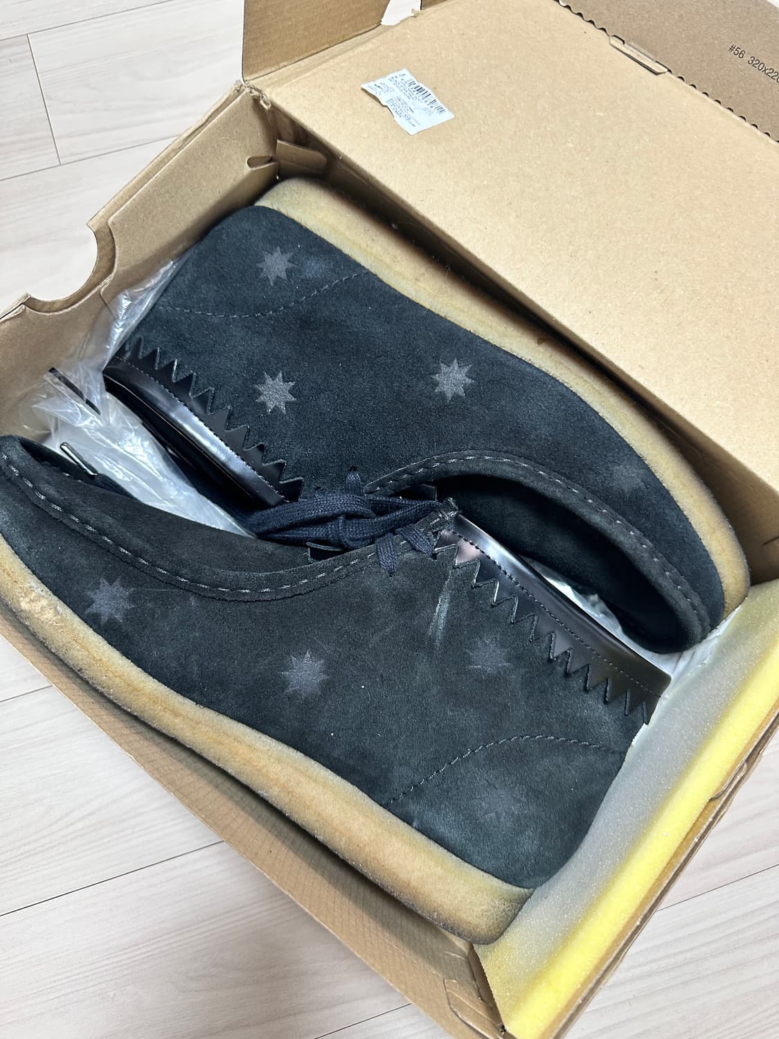 클락스 굿후드 콜라보 왈라비 280 상품이미지1