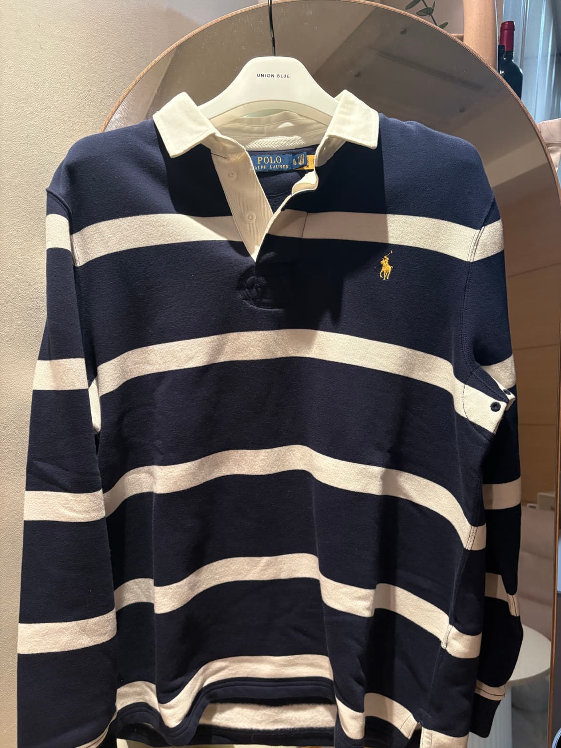 류준열 폴로 럭비티 판매합니다. 상품이미지2