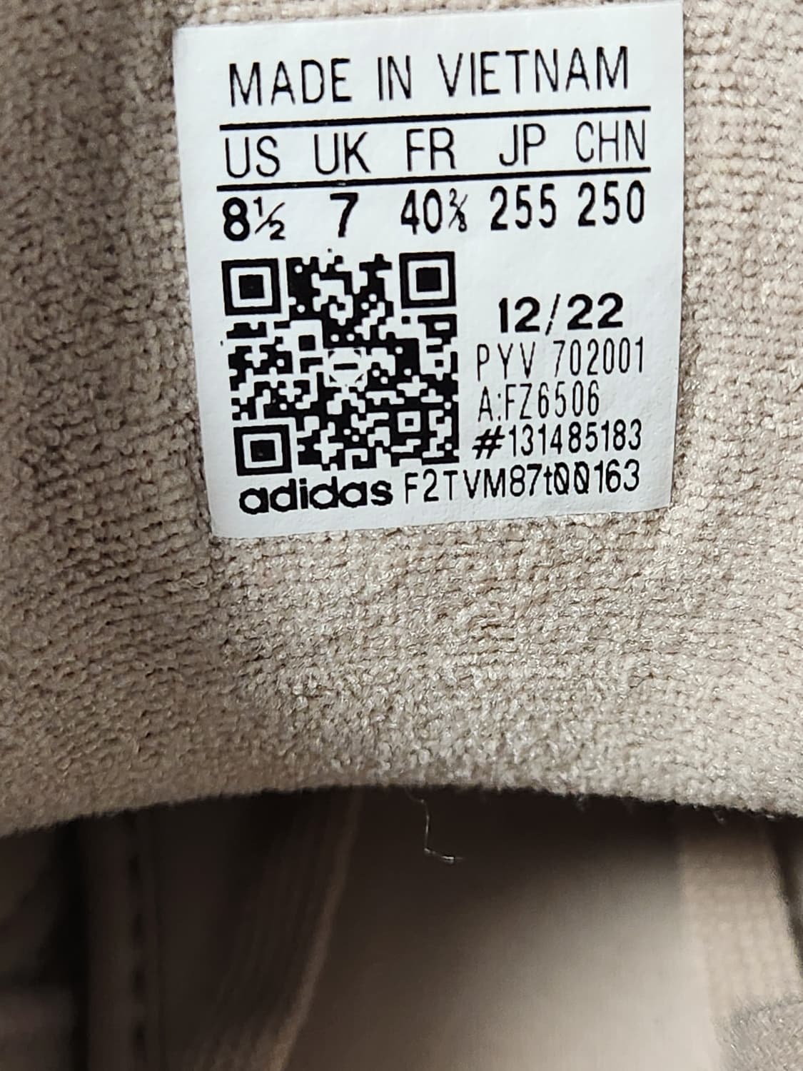 새상품급)아디다스 오리지널 아스티어 운동화(FZ6506) 사이즈255

 상품이미지10