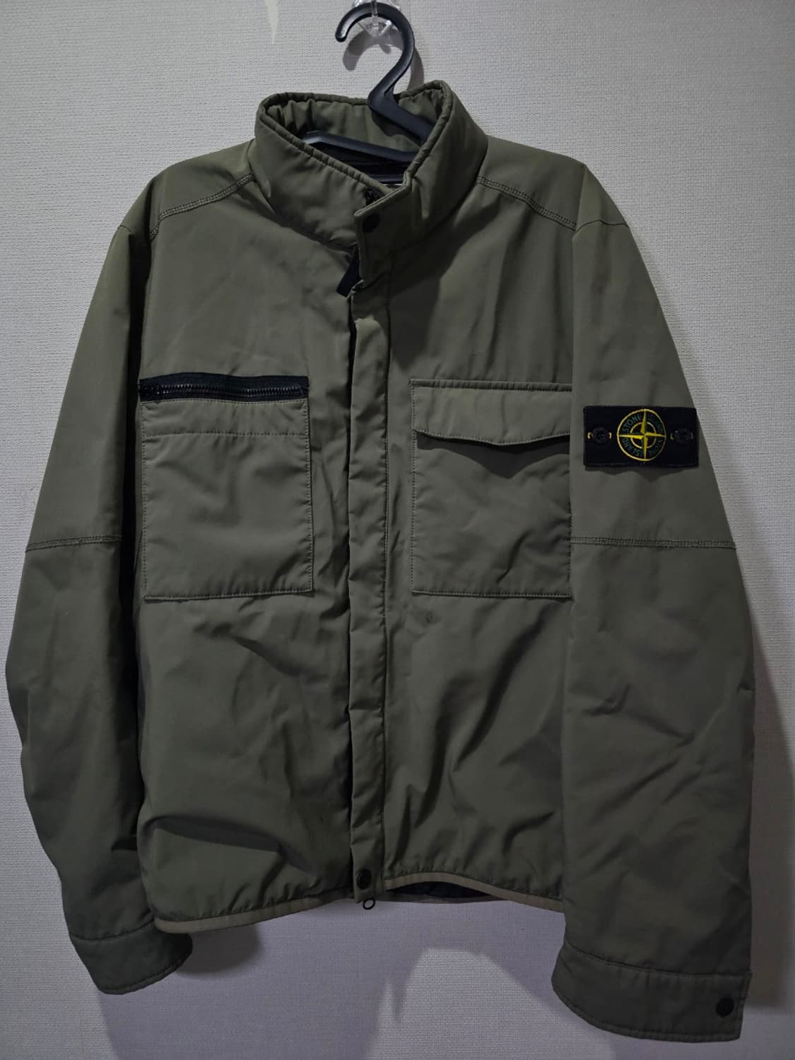 정품 스톤아일랜드 소프트쉘 프리마로프트 자켓 95 / M 상품이미지1