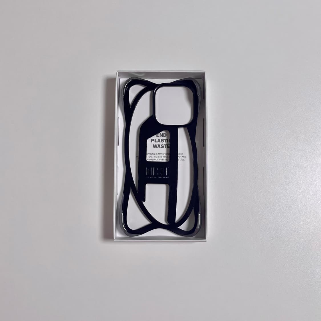 Diesel CAGED D CASE iPhone 16 Pro 상품이미지5