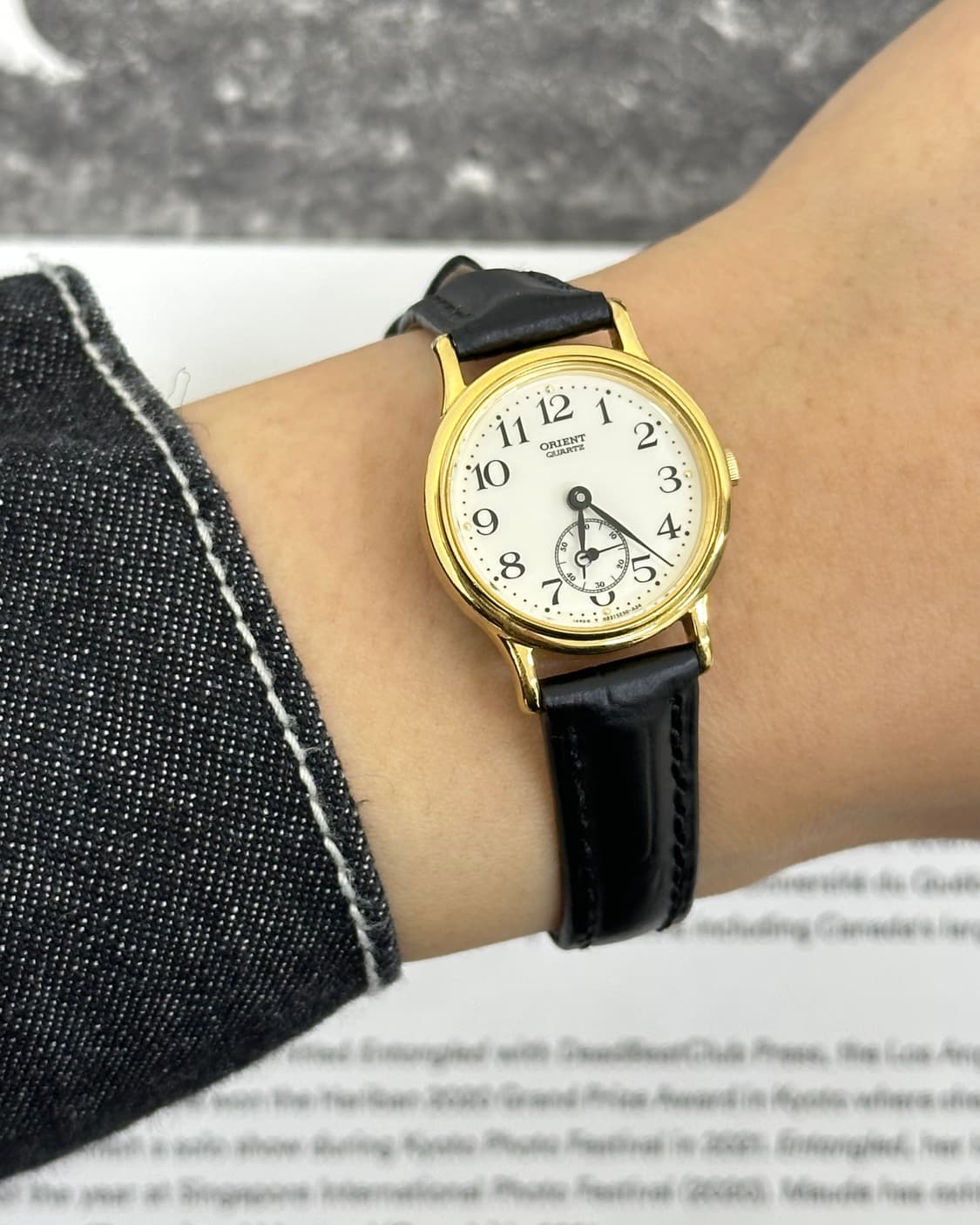오리엔트 스몰세컨즈 라운드 쿼츠 시계 상품이미지7