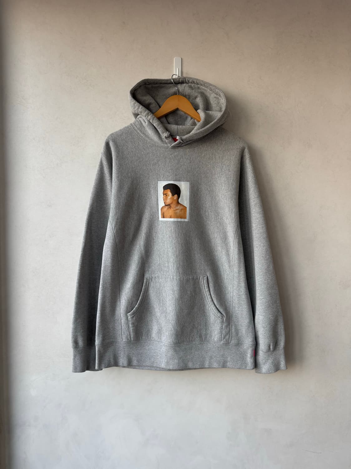 Fw16 슈프림 알리 후드티 상품이미지1