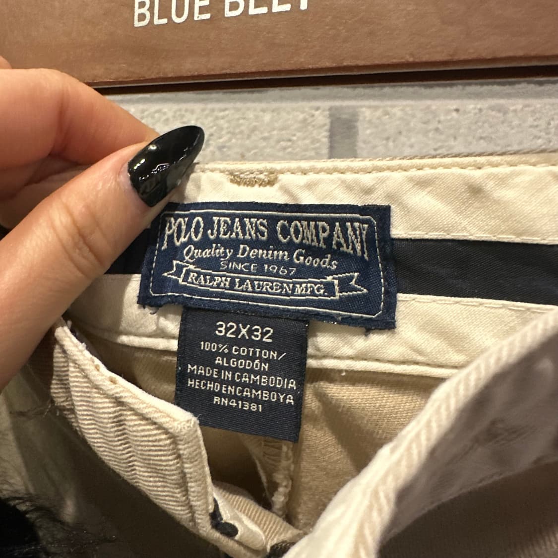 폴로진스 투턱 스트레이트 치노팬츠 후면패치 디테일 베이지 상품이미지8