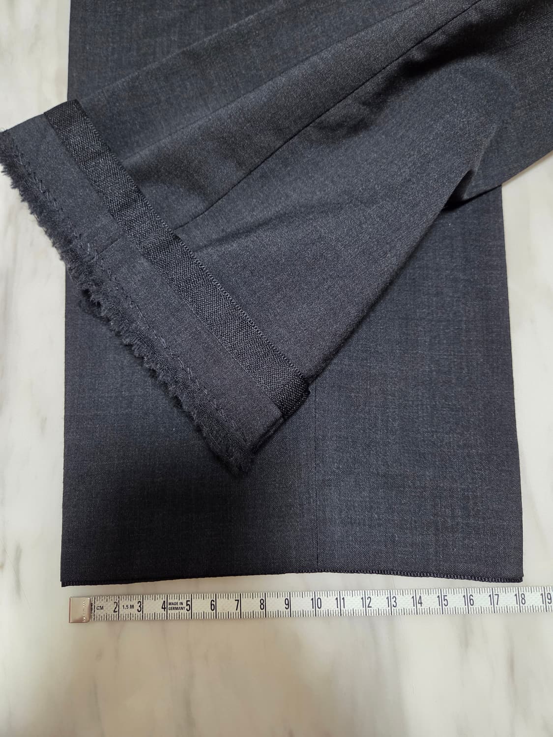 휴고보스 챠콜그레이 슬랙스 상품이미지10