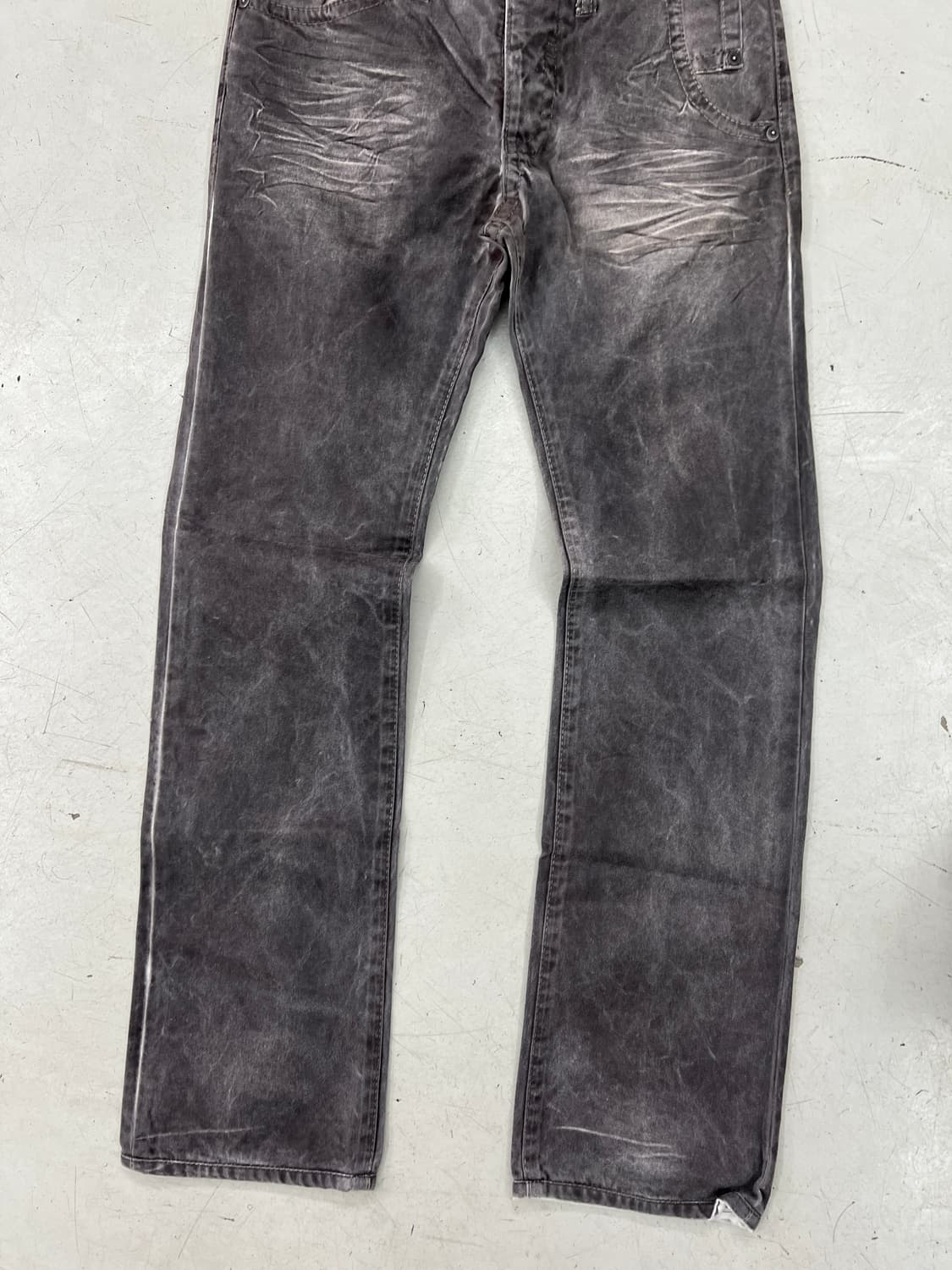 닐바렛 왁스드 오버프린트 팬츠 상품이미지3