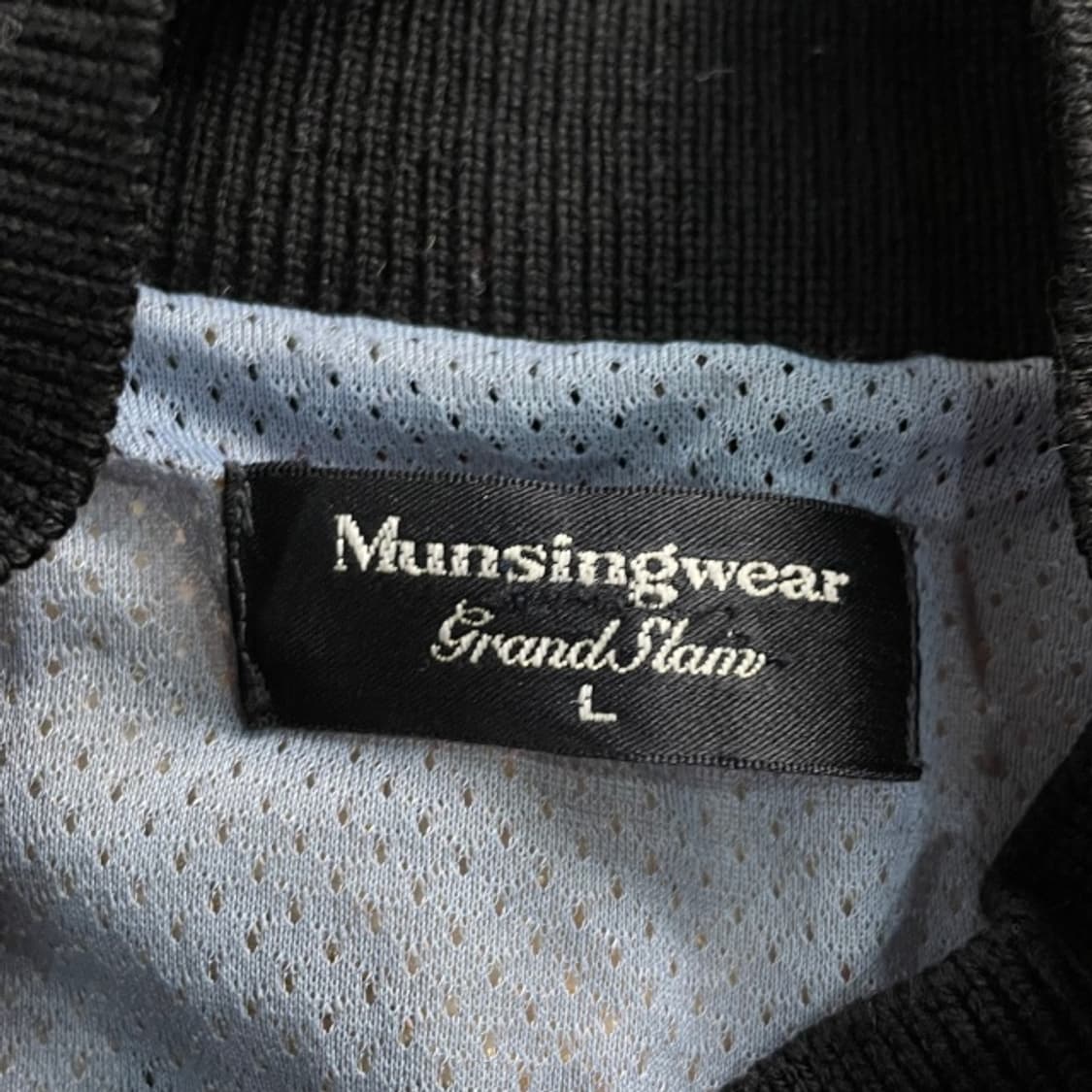 100 먼싱웨어 방풍 니트 상품이미지3