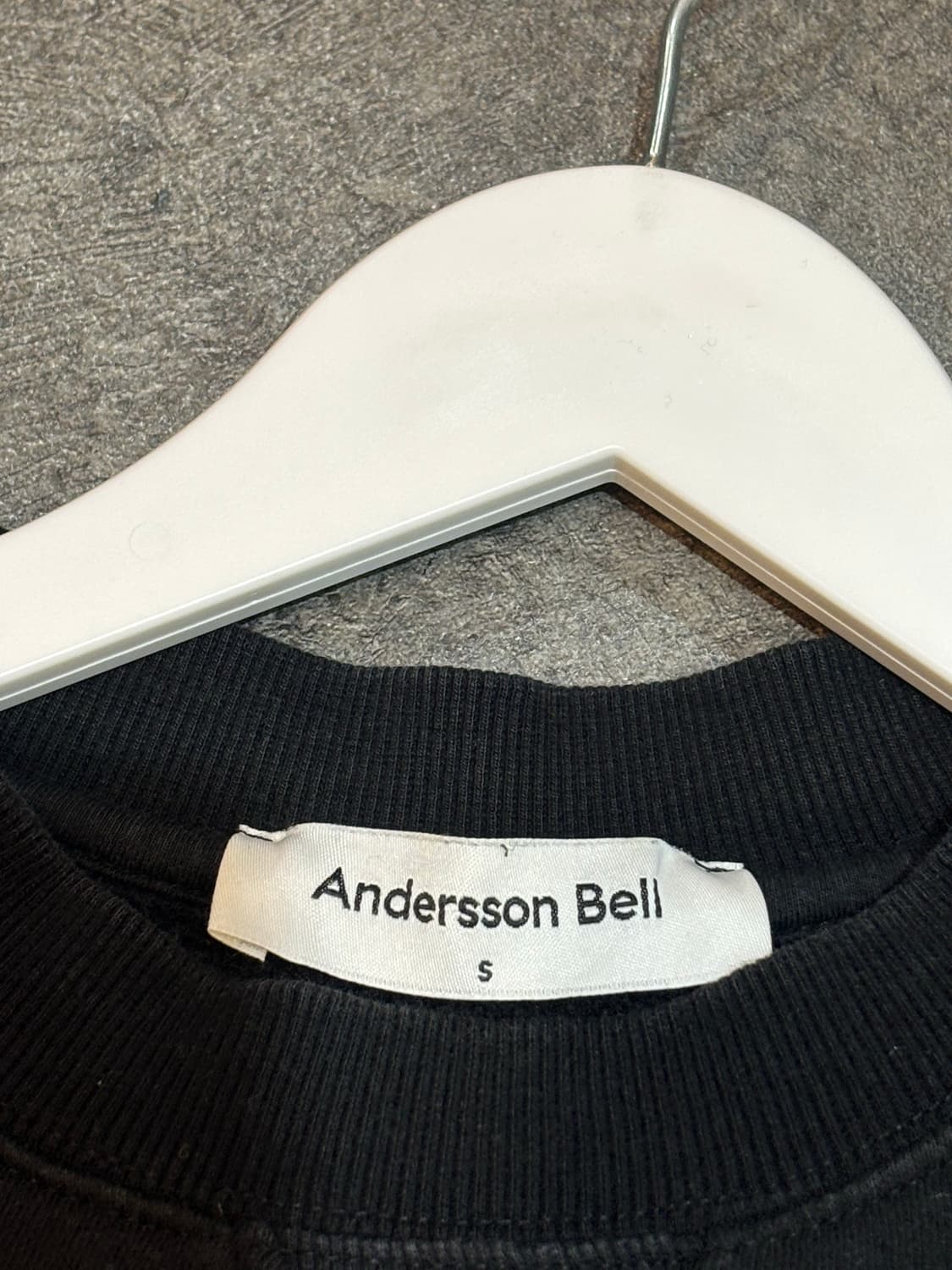 앤더슨벨 맨투맨 블랙 S 상품이미지5