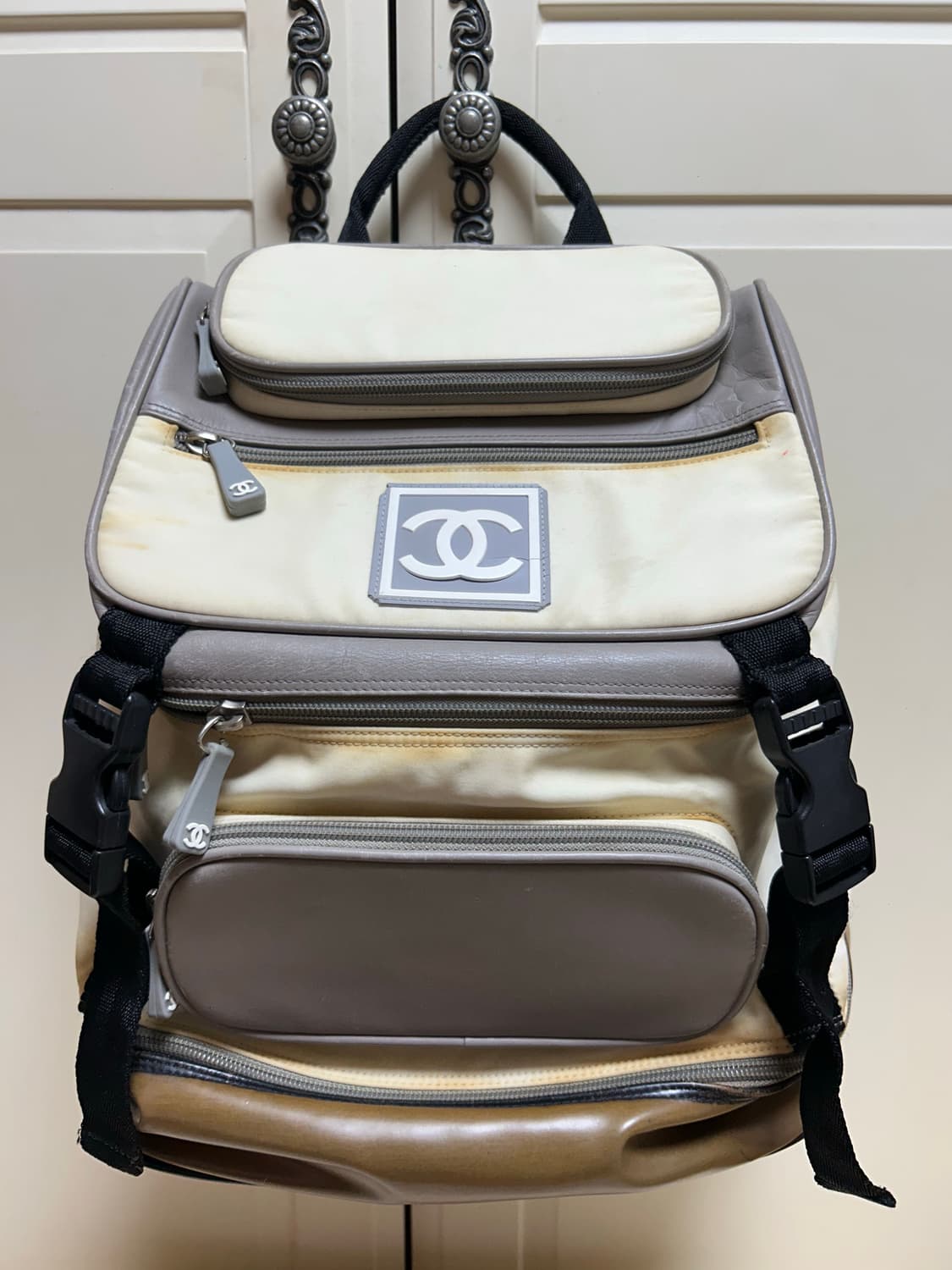 CHANEL 샤넬 스포츠라인 빈티지 백팩 상품이미지1