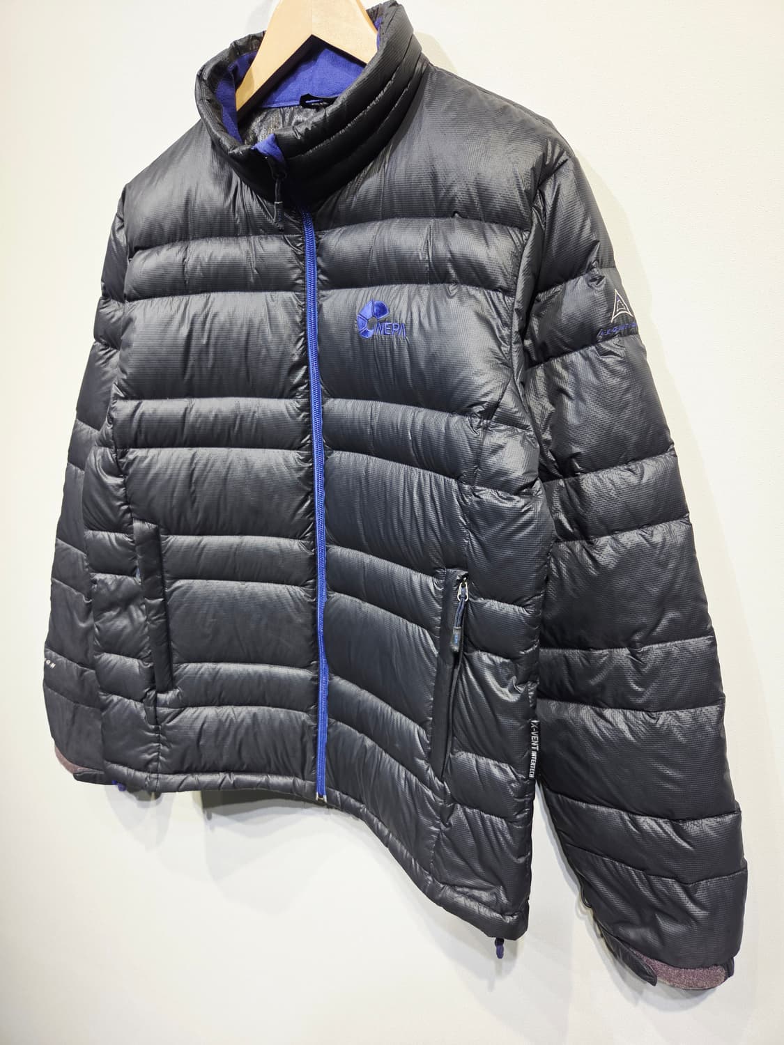 네파 블랙 구스다운 800필 경량패딩_M 상품이미지4