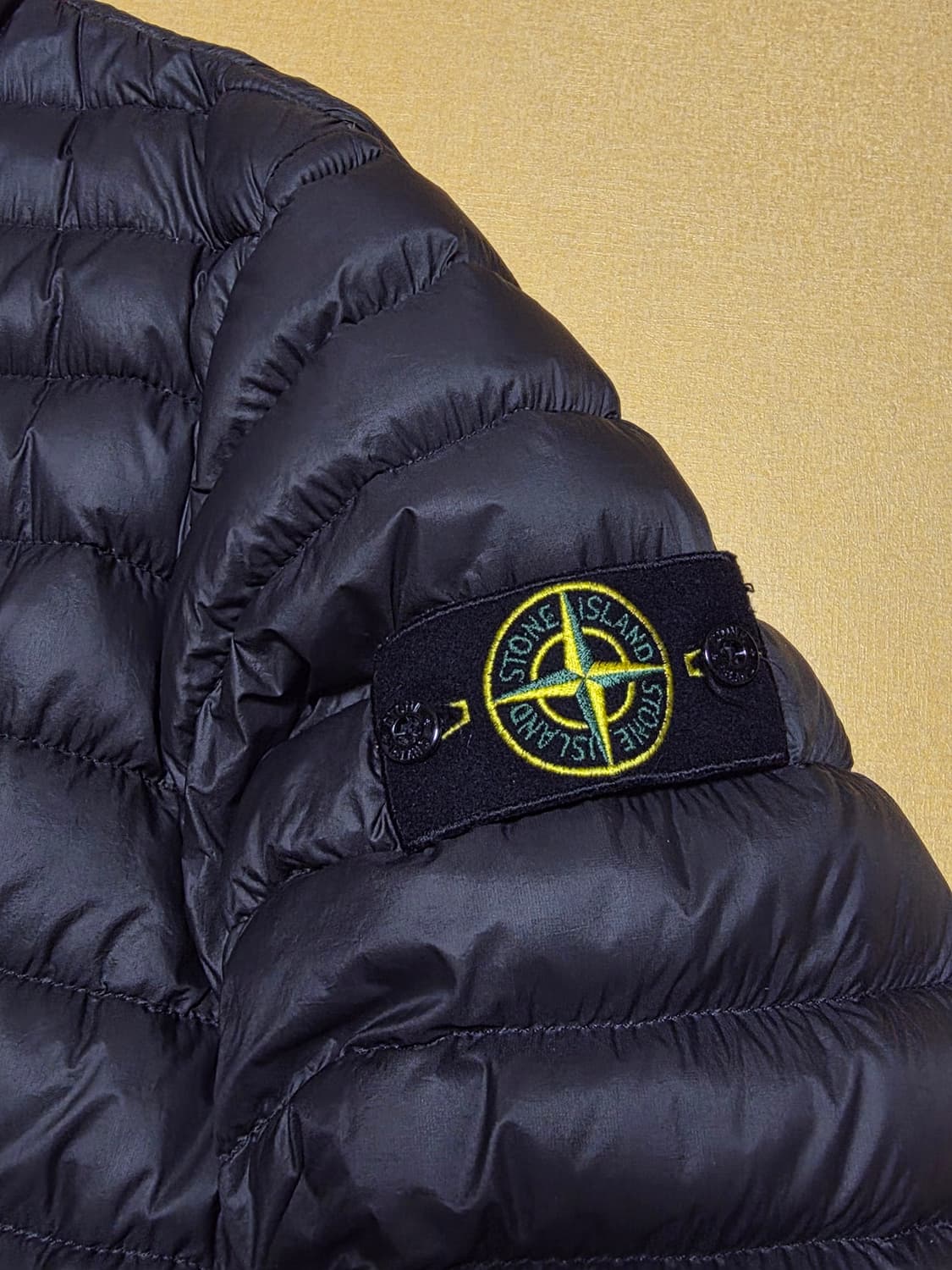 스톤아일랜드 가먼트다이드 경량패딩xl  상품이미지2