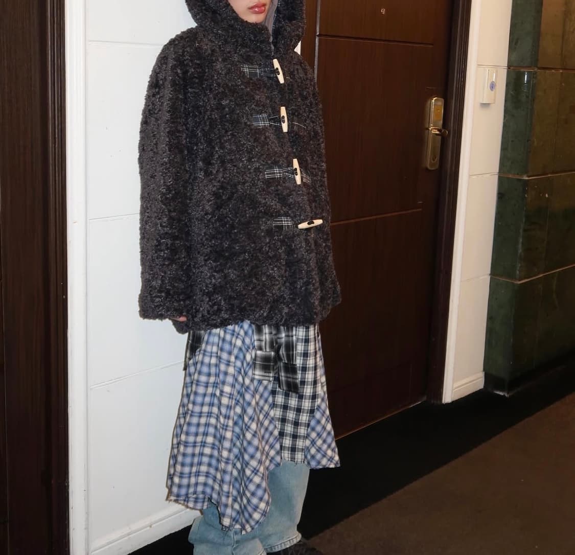 직거래) 더뮤지엄비지터 퍼 자켓 코트 상품이미지1