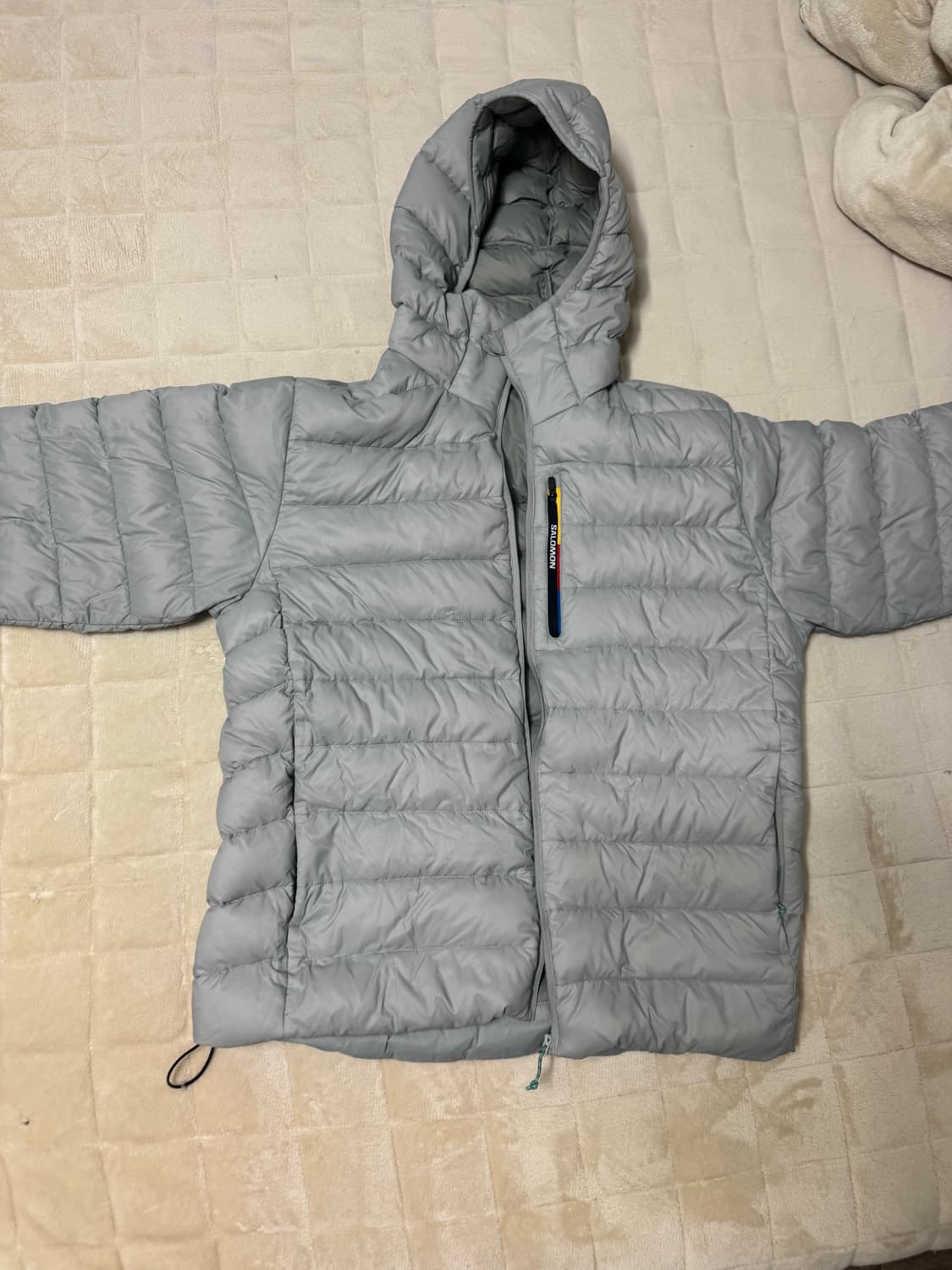 살로몬 경량패딩 상품이미지4