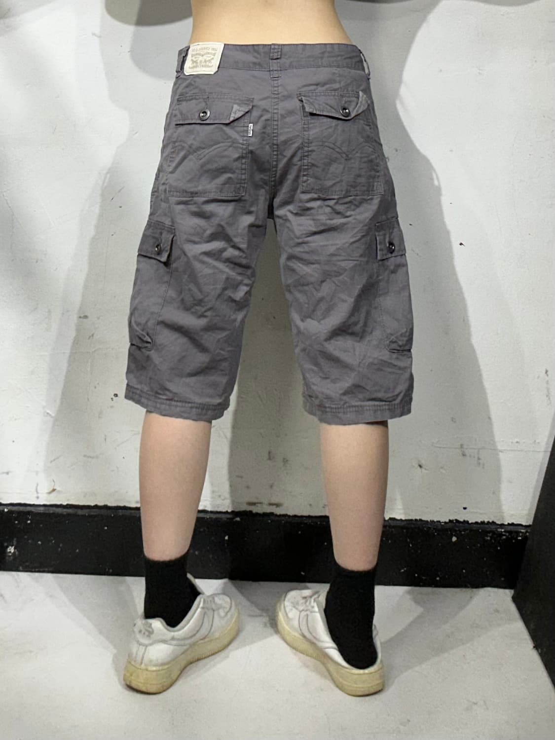 리바이스 워싱 그레이 버뮤다 반바지 카고 팬츠  상품이미지3