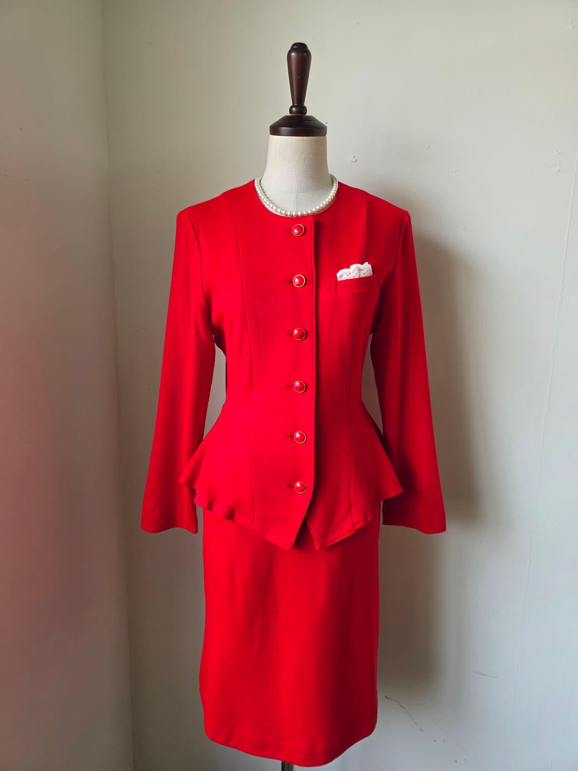 레드 유니크 셋업 상품이미지2