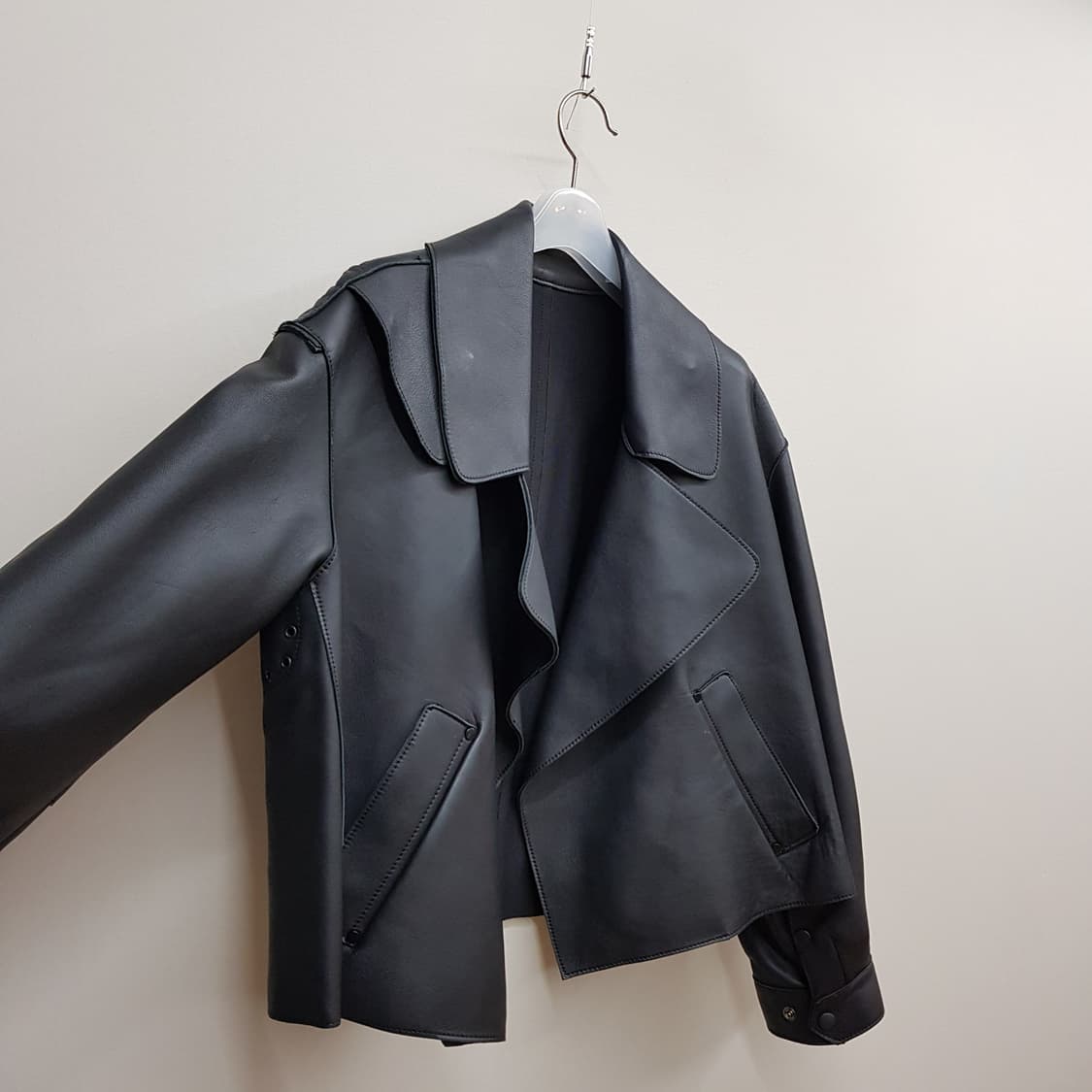 스튜디오 톰보이 양가죽 크롭 레더 자켓  F사이즈 상품이미지3