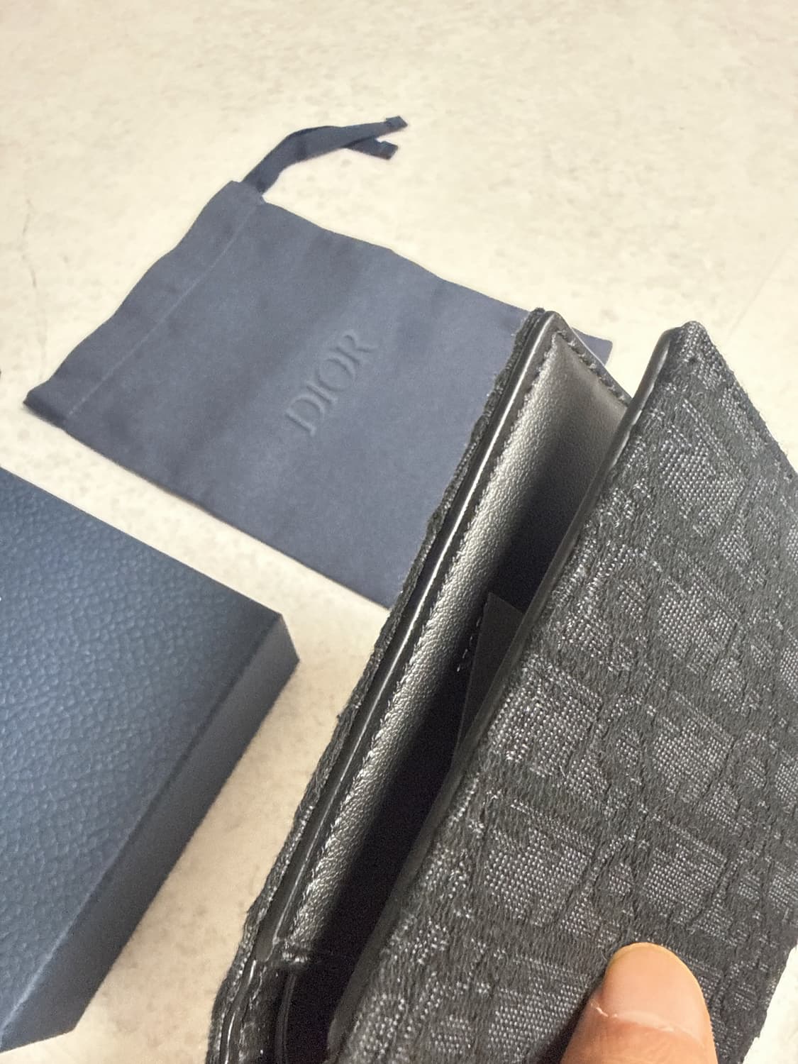 디올 오블리크 반지갑 블랙 상품이미지4