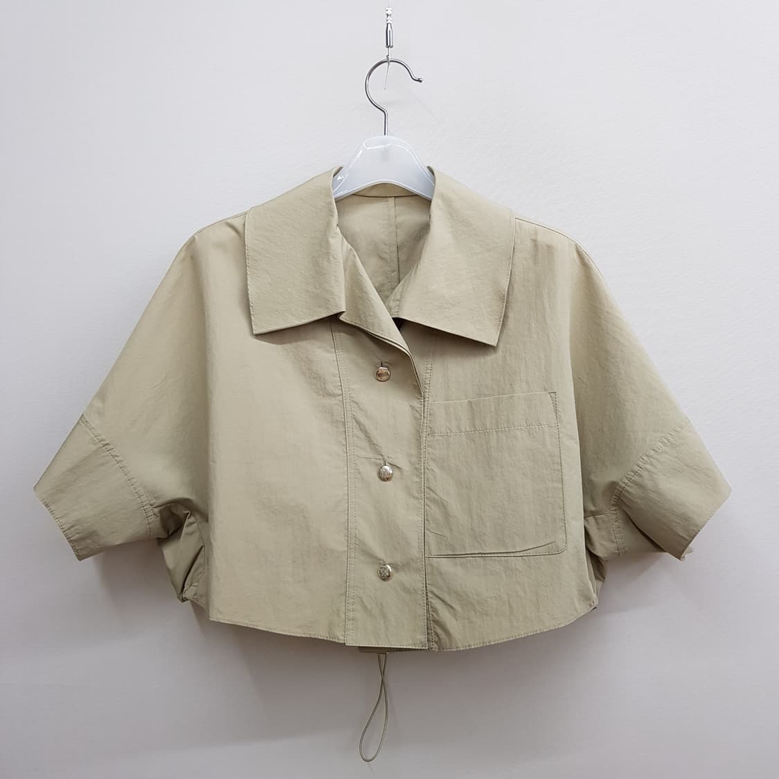 한섬 SJSJ 2023 드로우 스트링셔츠 점퍼 슬리브리스 원피스 세트 상품이미지3