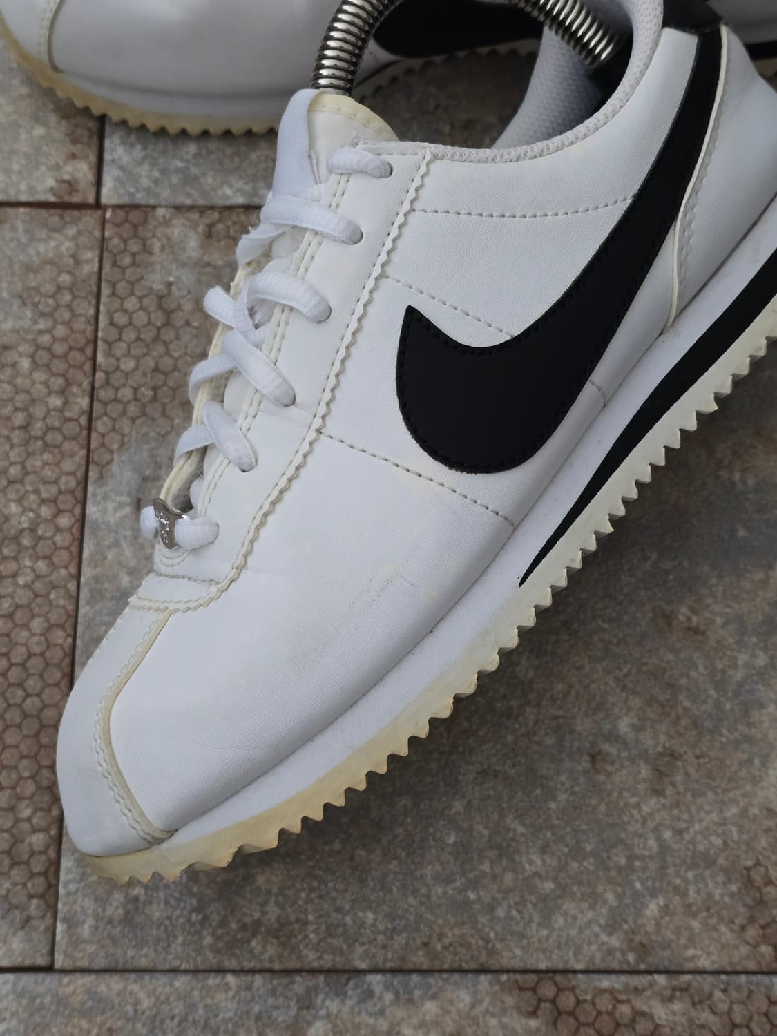 (230)나이키 코르테즈 흰검  상품이미지3