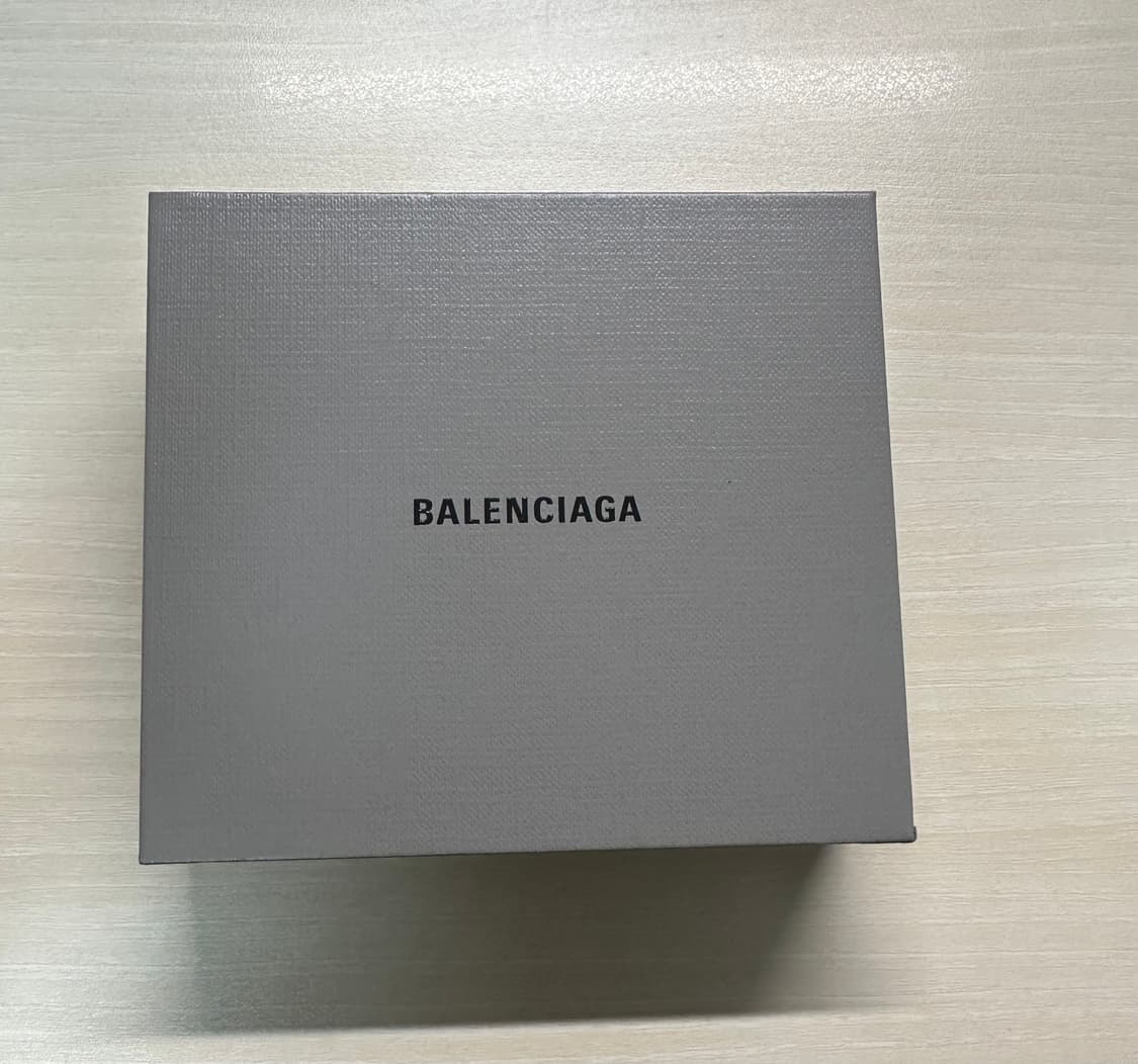 발렌시아가 지갑 상품이미지5