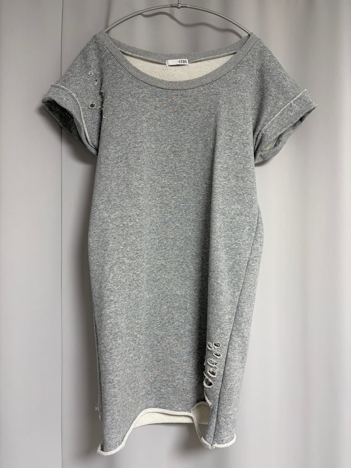 Distressed tank top 상품이미지1