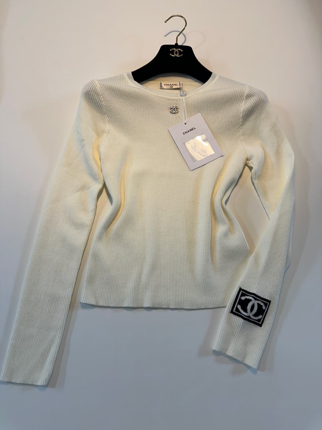 (새상품)샤넬니트 상품이미지2