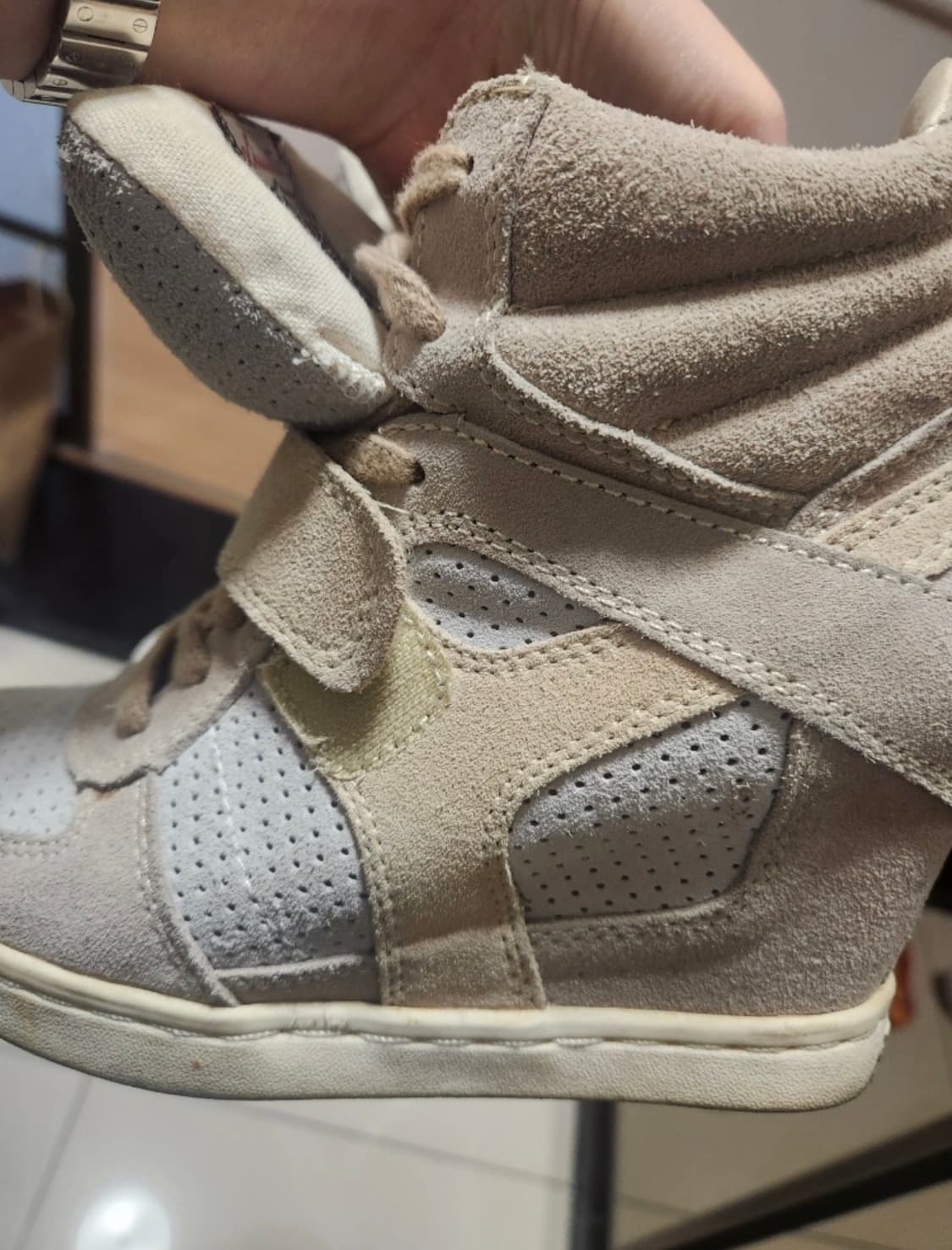 Ash 웨지힐 벨크로 스니커즈 36 235 사이즈 상품이미지1