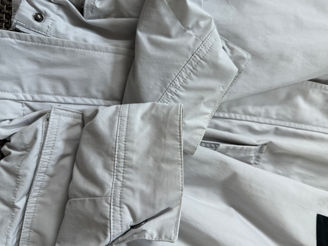 플리마켓🔥 노스페이스 바람막이 자켓 그레이 상품이미지3