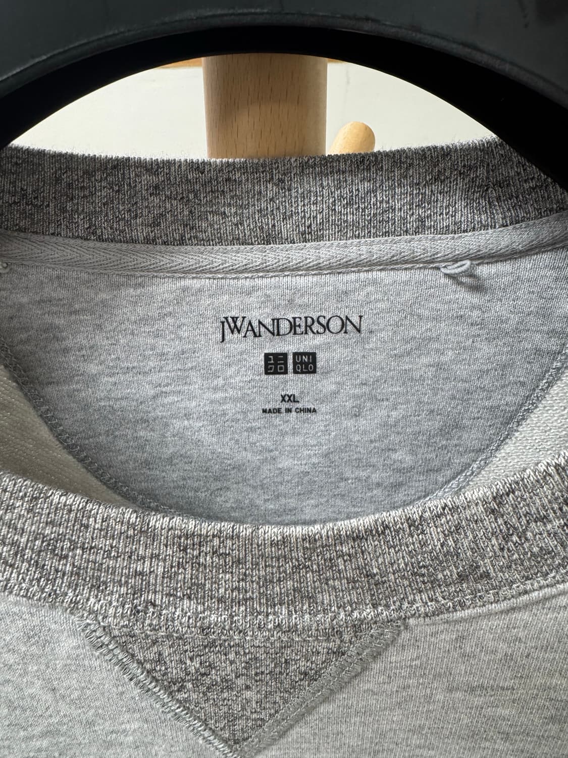 유니클로 JW anderson 스웨트셔츠 XXL 상품이미지3