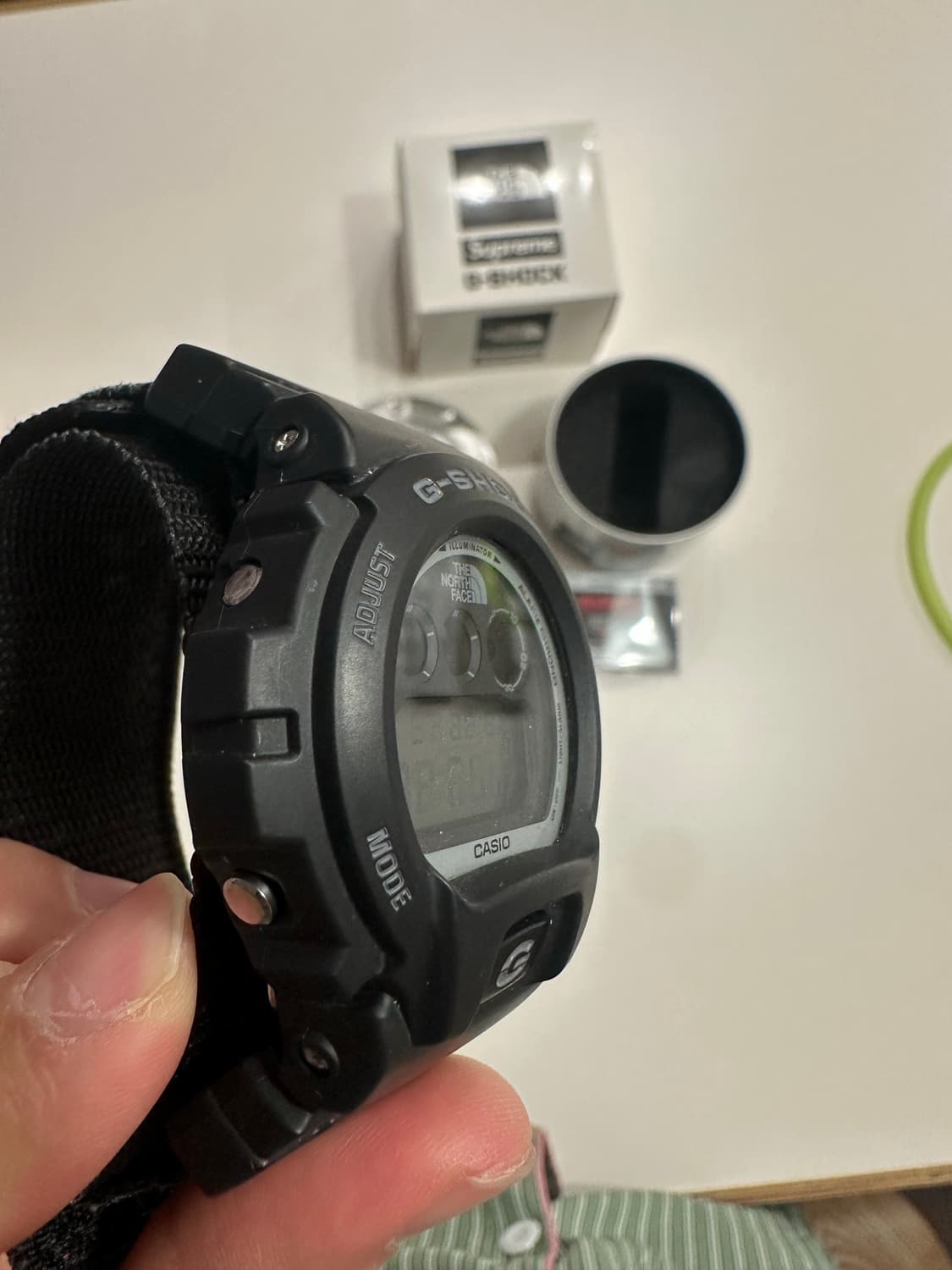 슈프림 노스페이스 G-SHOCK 시계 블랙 판매 상품이미지2