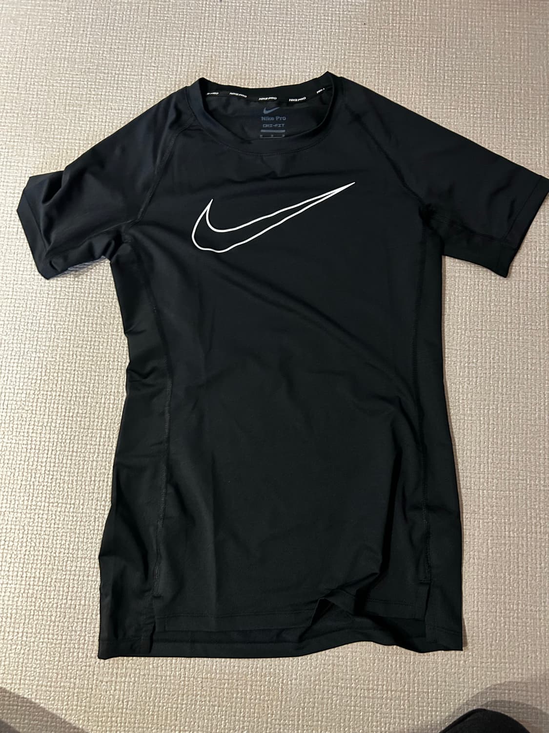 나이키 프로 드라이핏 타이트핏 숏슬리브 탑 블랙  상품이미지1