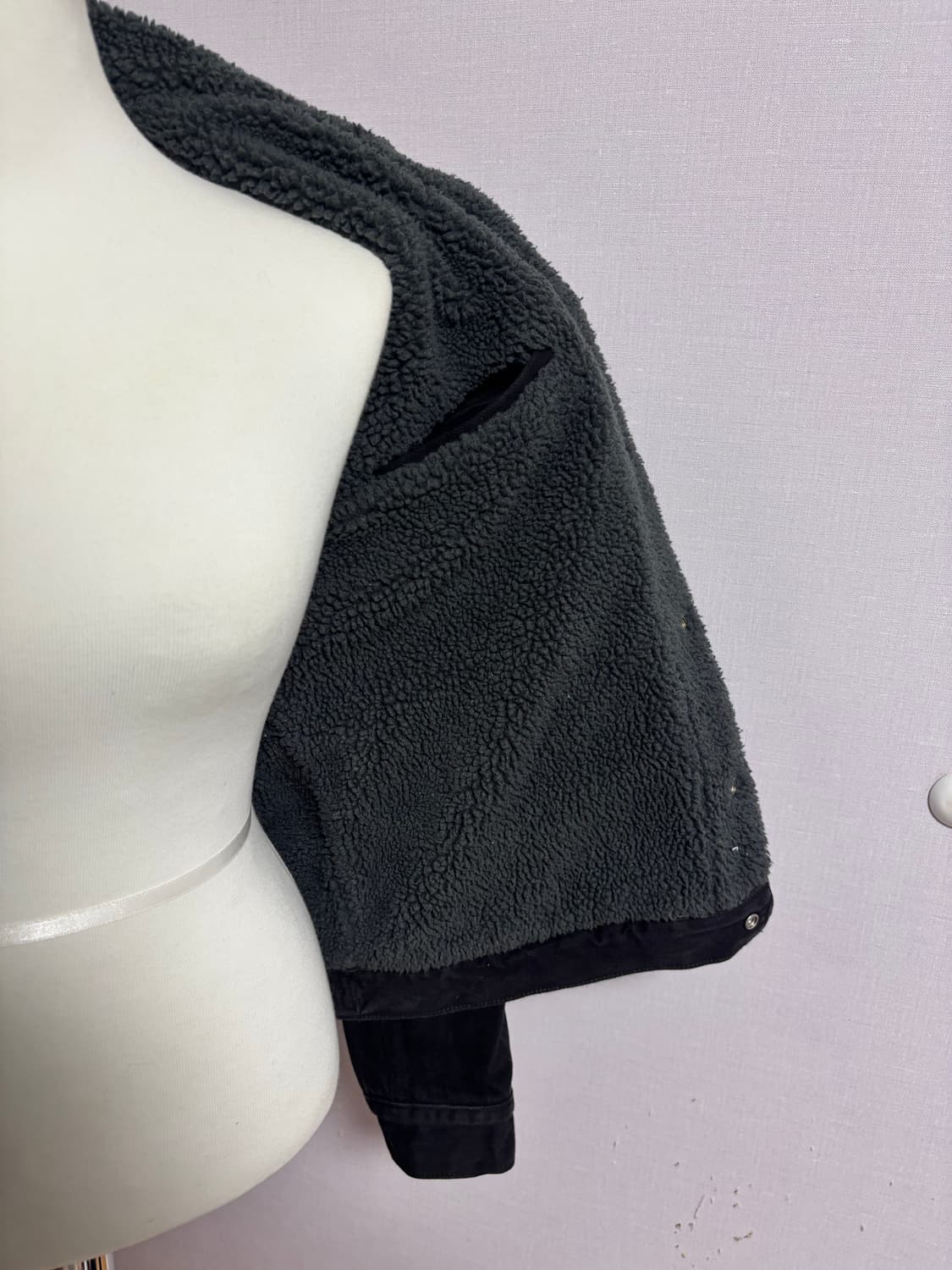 리바이스(Levi's) 쉐르파 흑청 양털 데님 청자켓 상품이미지5