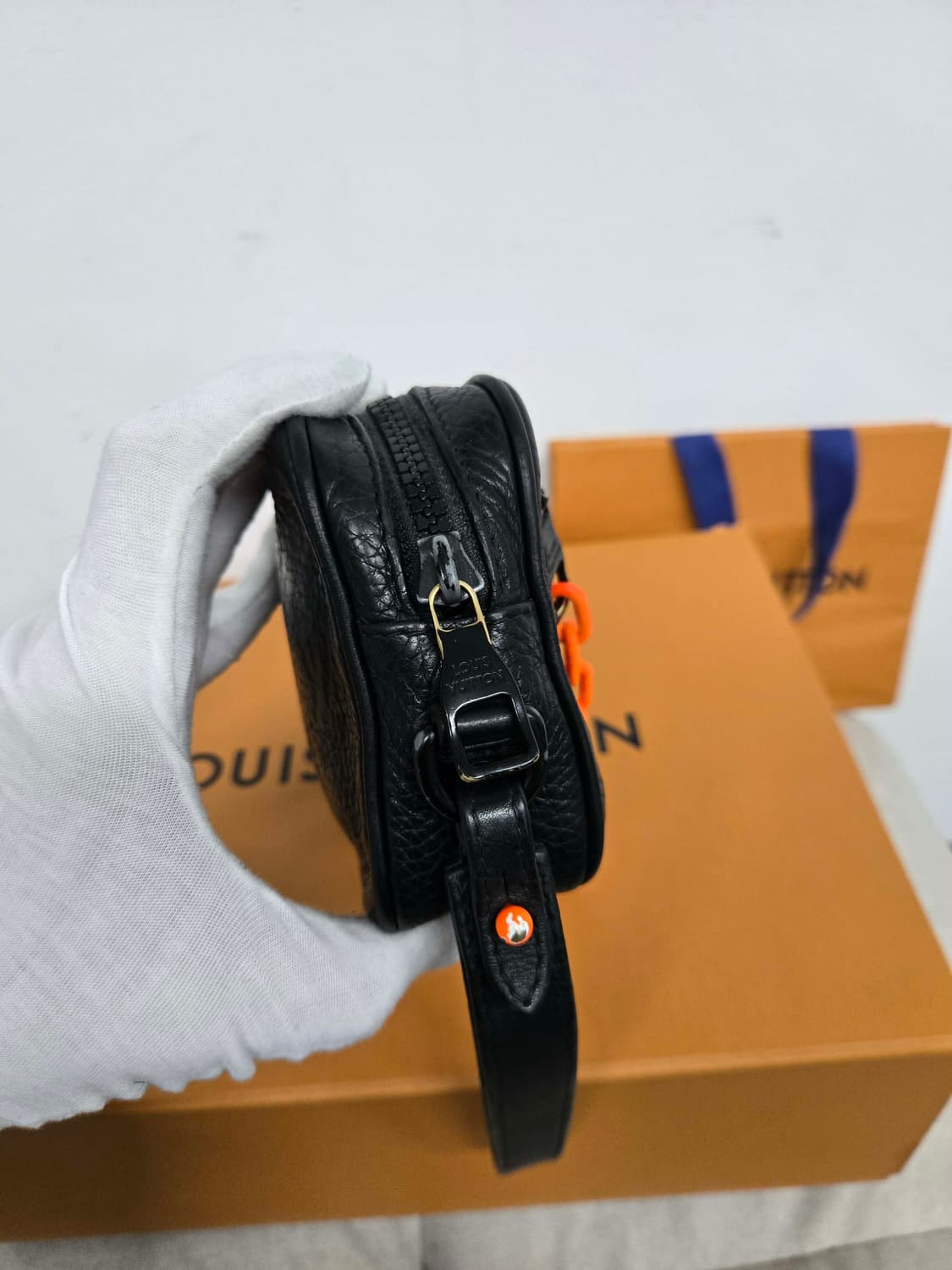 [보증서 정품]루이비통 쉐도우 볼가 상품이미지1