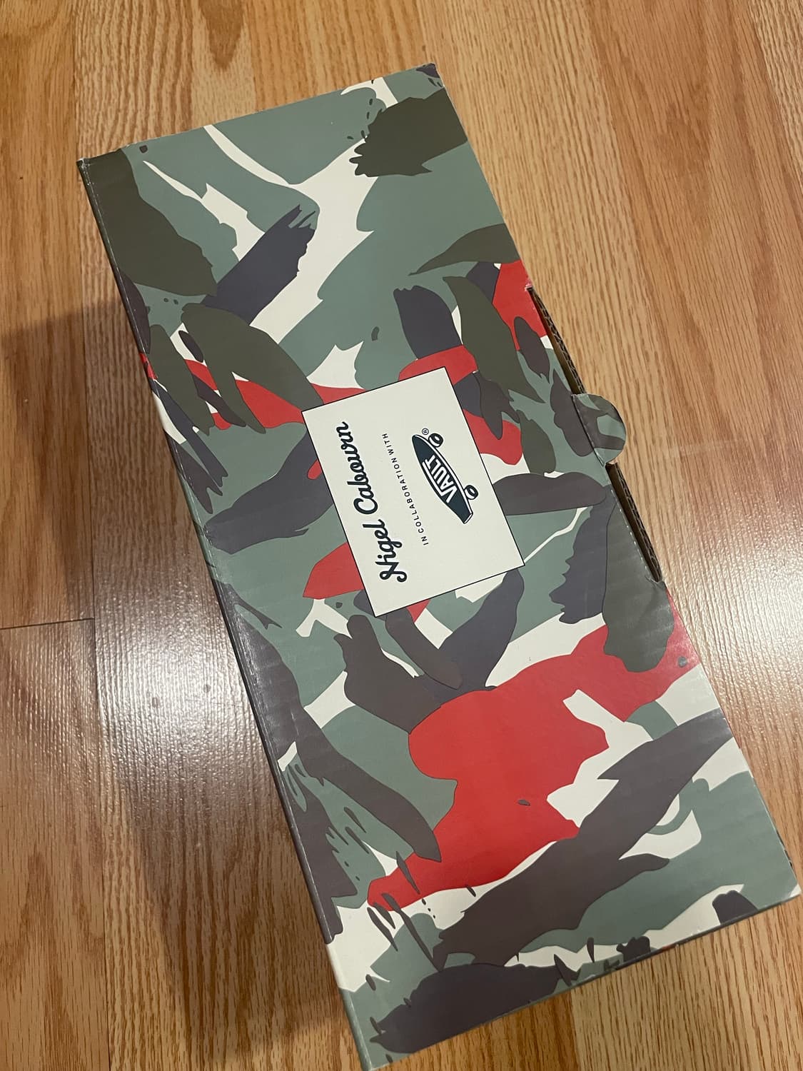 반스 볼트 x 나이젤 카본 OG 클래식 슬립온 LX 아미 믹스 상품이미지2