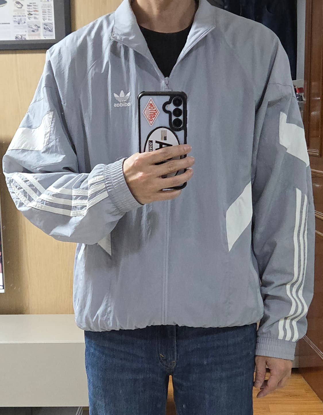 (착샷) 아디다스 바람막이 리카이브 우븐 헤일로 실버  상품이미지9