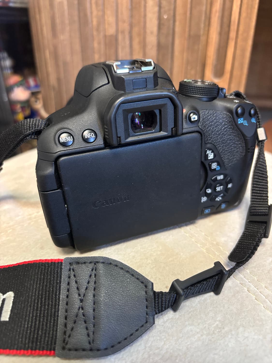 캐논 EOS 700d DSLR 18-55 번들킷 상품이미지2