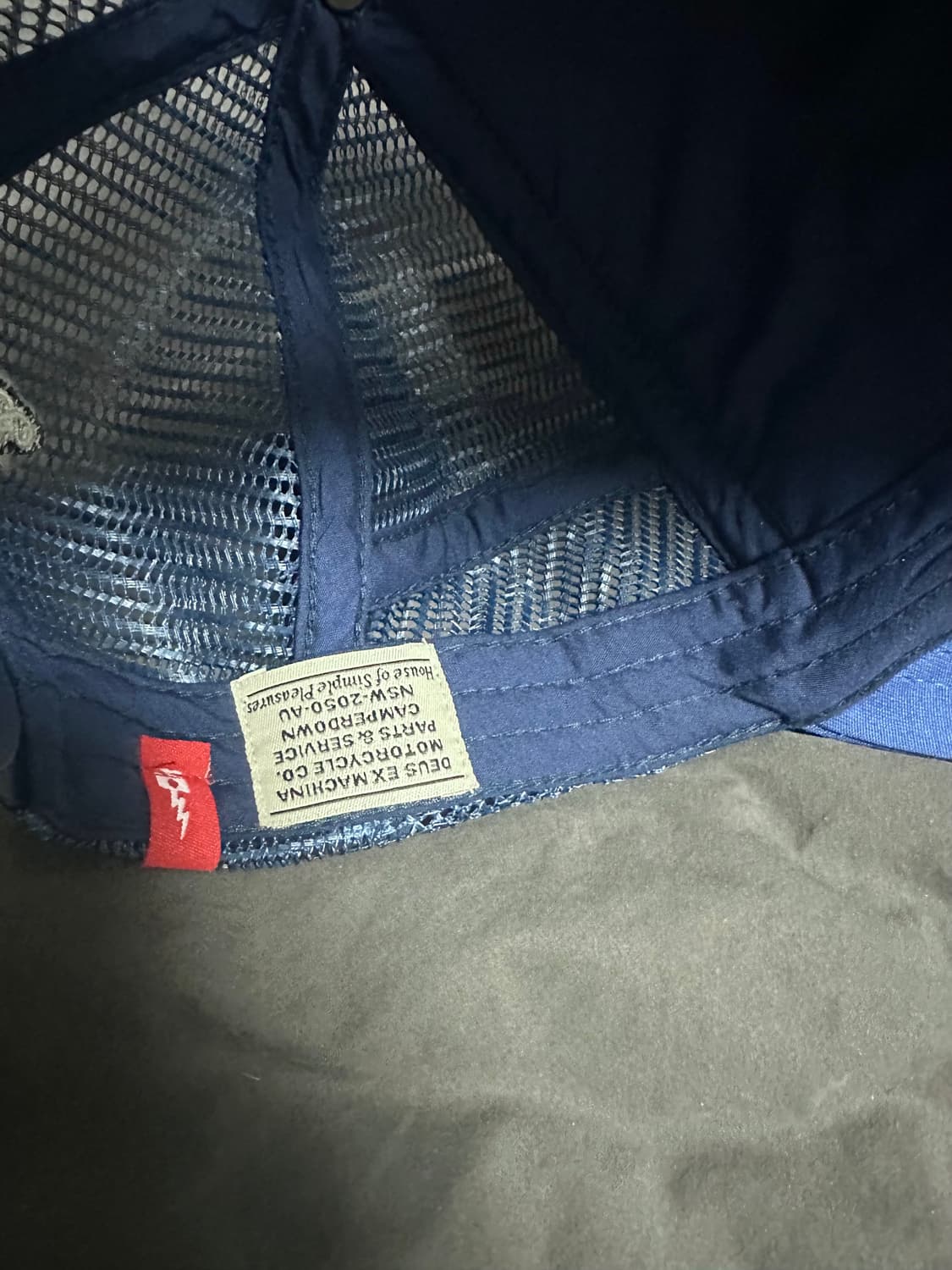 (새상품) 데우스 엑스 마키나 베이랜드 트러커 블루 상품이미지4