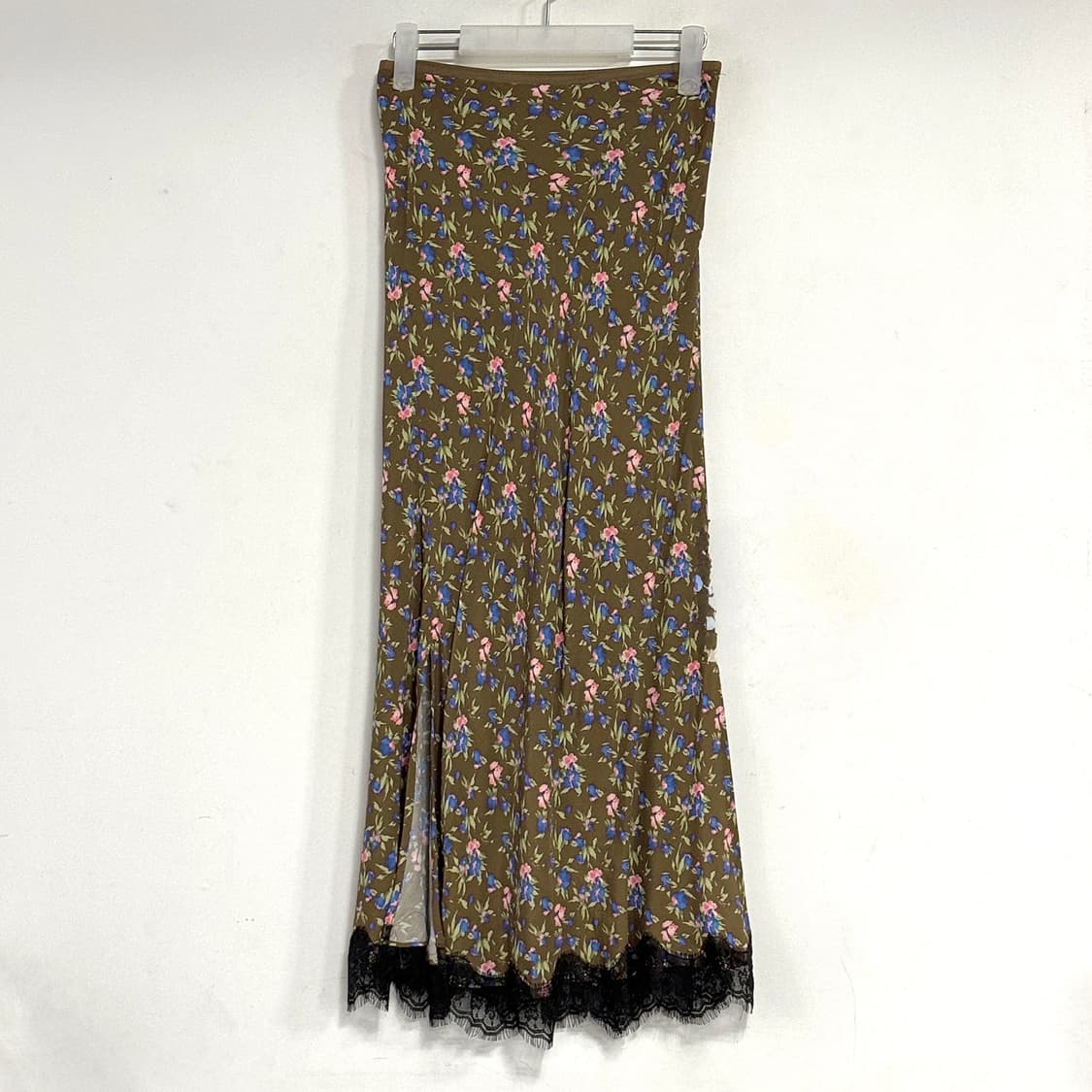 폼더스토어 22 플로럴 레이스 슬릿 스커트 상품이미지1