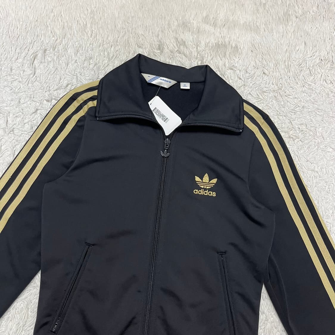 Adidas black gold Firebird jersey 상품이미지6