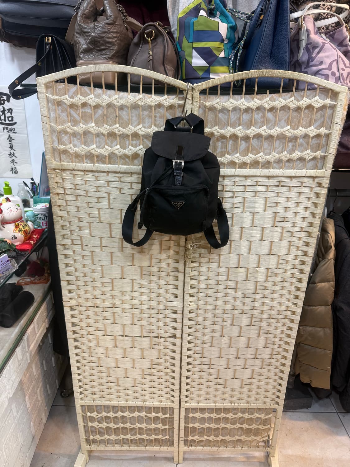 정품 프라다 나일론 원포켓 백팩 팝니다 상품이미지1