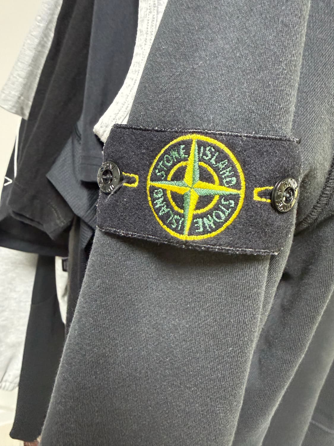 스톤아일랜드 맨투맨 M 상품이미지3