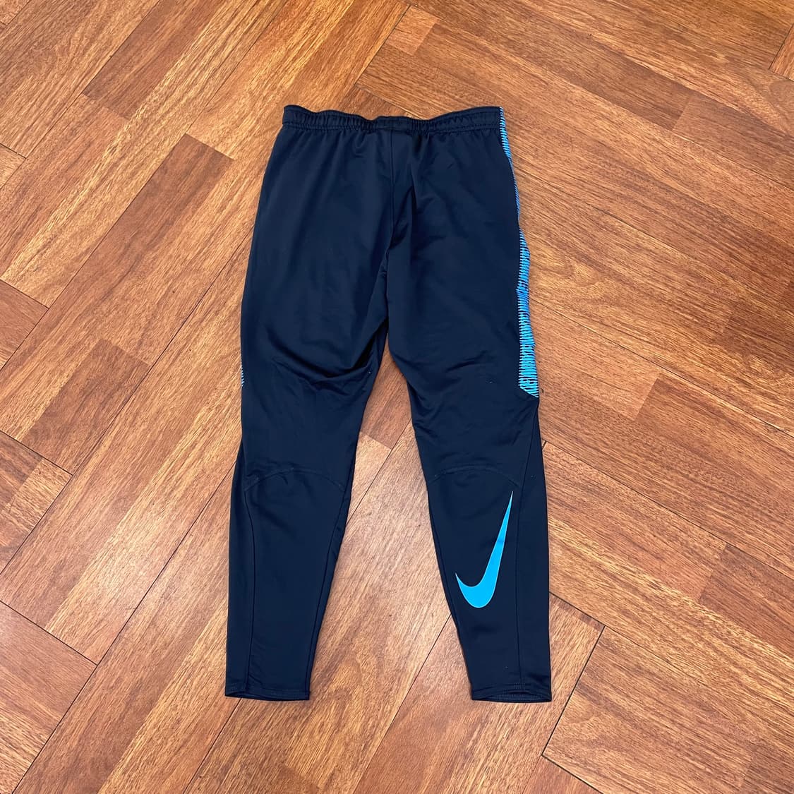 나이키 드라이 스쿼드 팬츠 상품이미지2