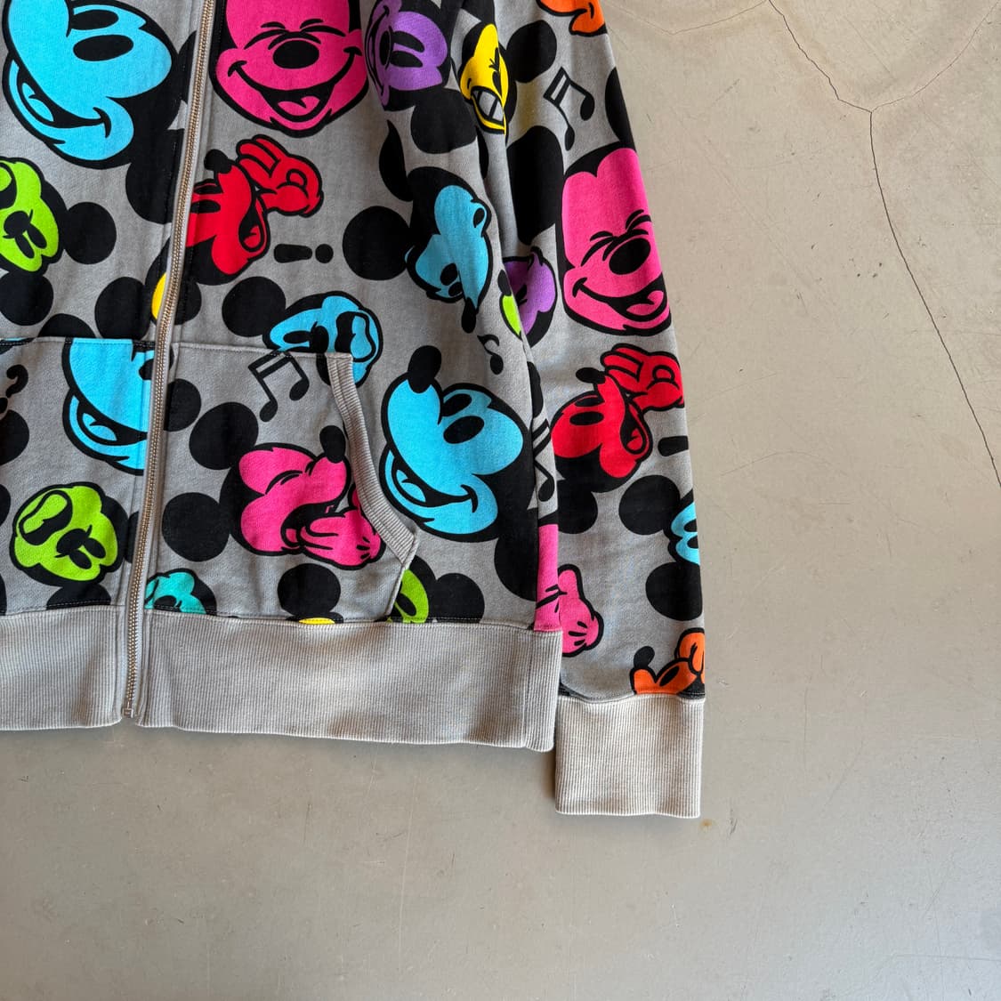 디즈니 도쿄 후드집업 상품이미지2