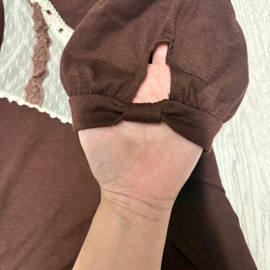 핑키걸스 브라운 레이스 라떼갸루 반팔티  상품이미지3